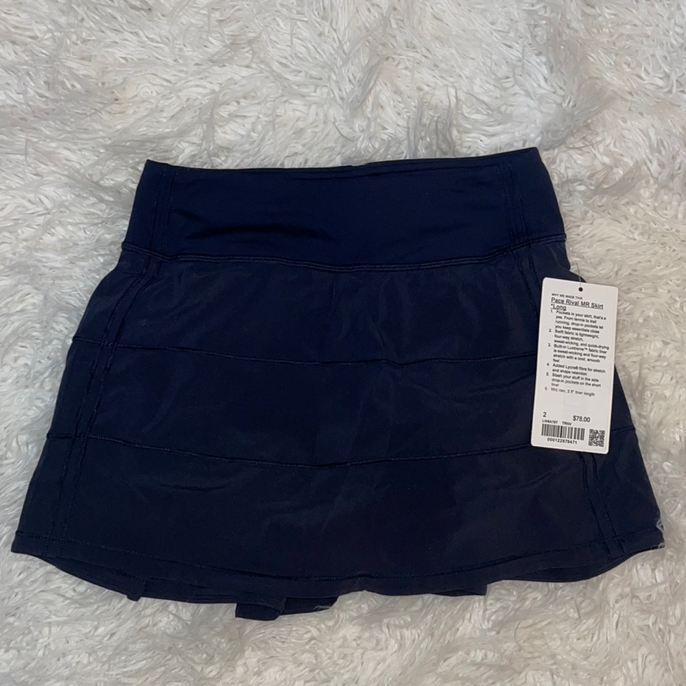 NWT lululemon skirt so 2